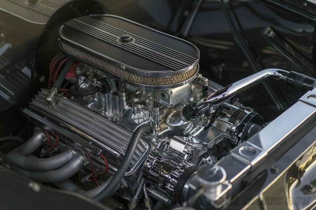 classic chevrolet truck engine