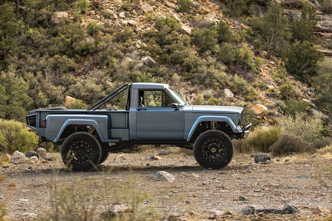 profile shot of hodson motors jrt10 on milestar tires